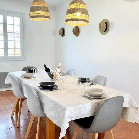 Appartement L'Octogone à Grimaud Extérieur photo